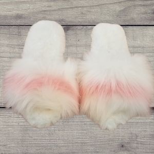 Express fuzzy slippers